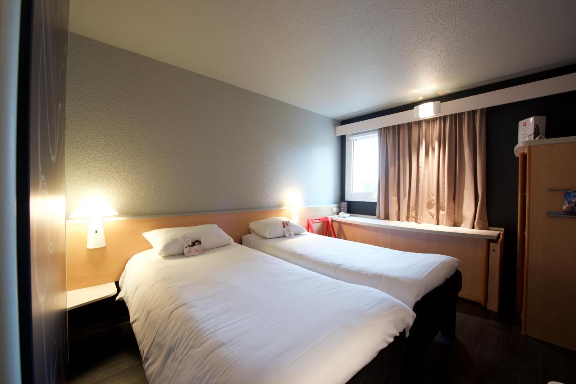 Ibis Pau Lescar Hotel Værelse billede