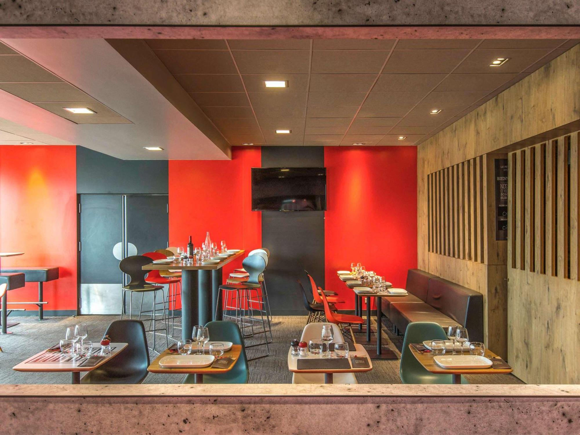 Ibis Pau Lescar Hotel Eksteriør billede