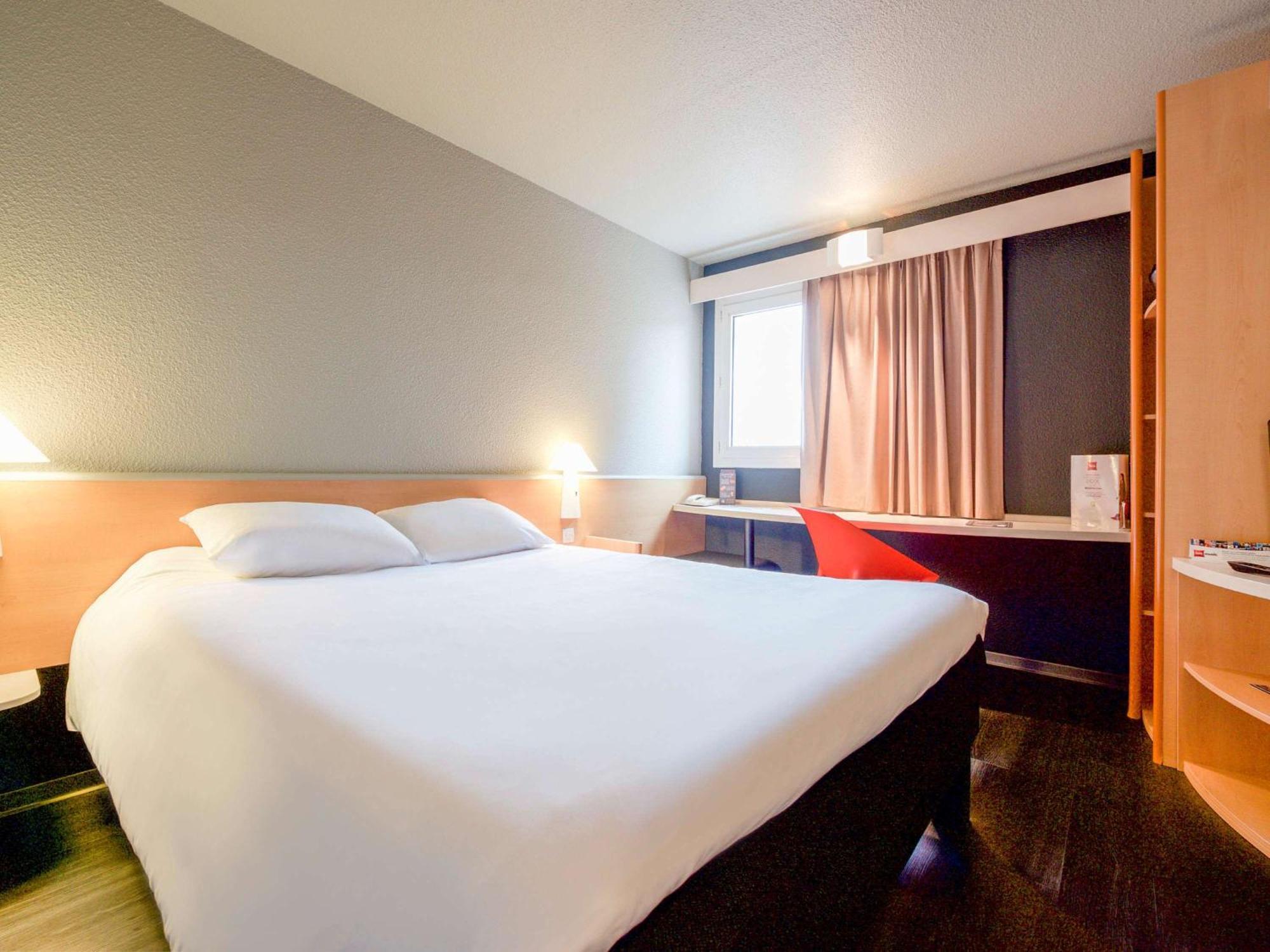 Ibis Pau Lescar Hotel Eksteriør billede