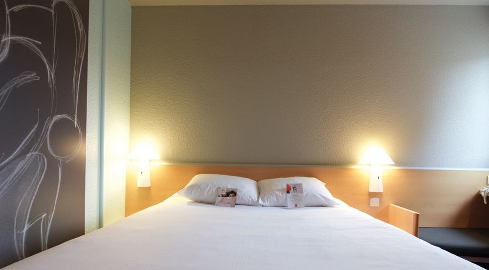 Ibis Pau Lescar Hotel Eksteriør billede