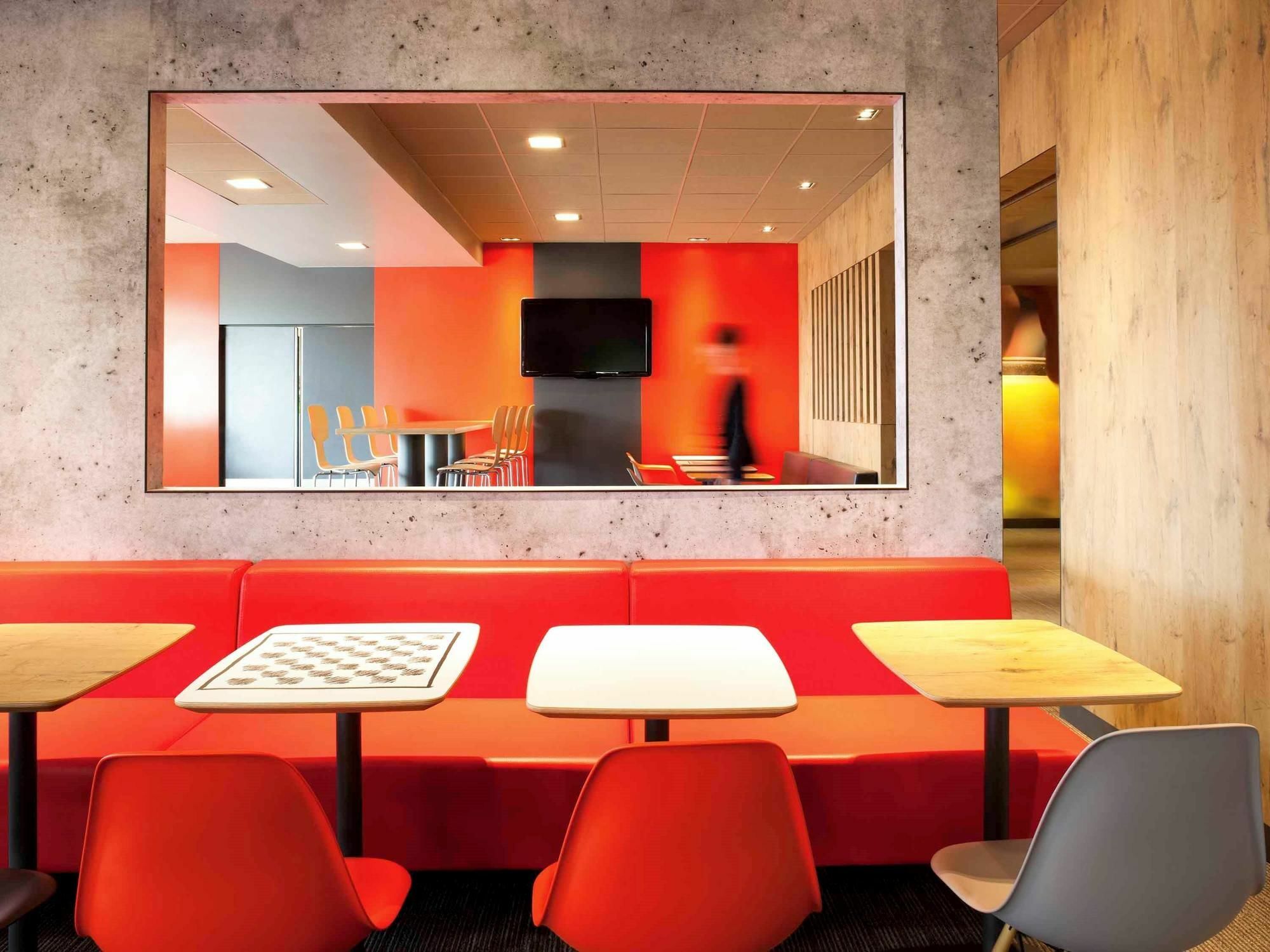 Ibis Pau Lescar Hotel Eksteriør billede